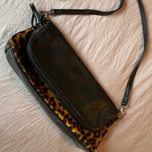 Leopard purse